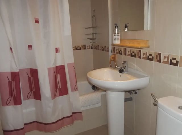 4 bedroom Business for sale in Santa Cruz de la Serós - € 290,000 (Ref: 9963462)