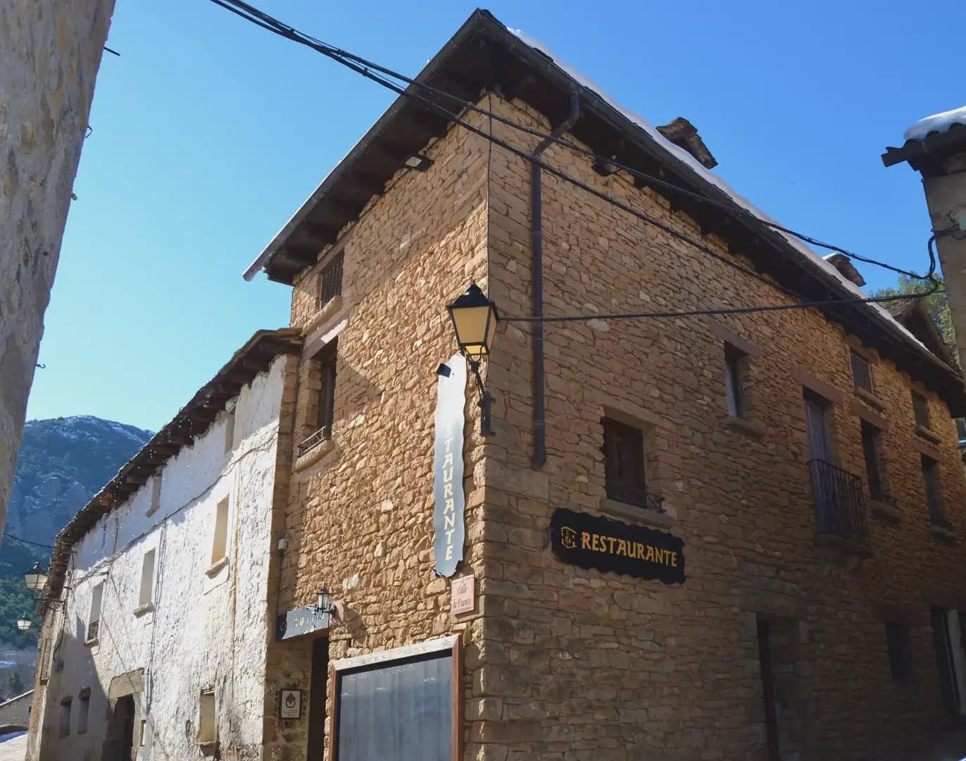 4 chambre Entreprise à vendre à Santa Cruz de la Seros - 290 000 € (Ref: 9963462)