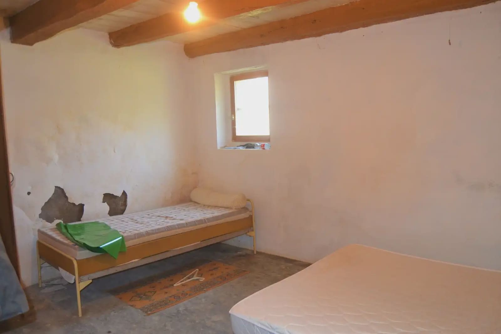 4 bedroom Finca/Country House for sale in Sabinanigo with garage - € 190,000 (Ref: 9963463)