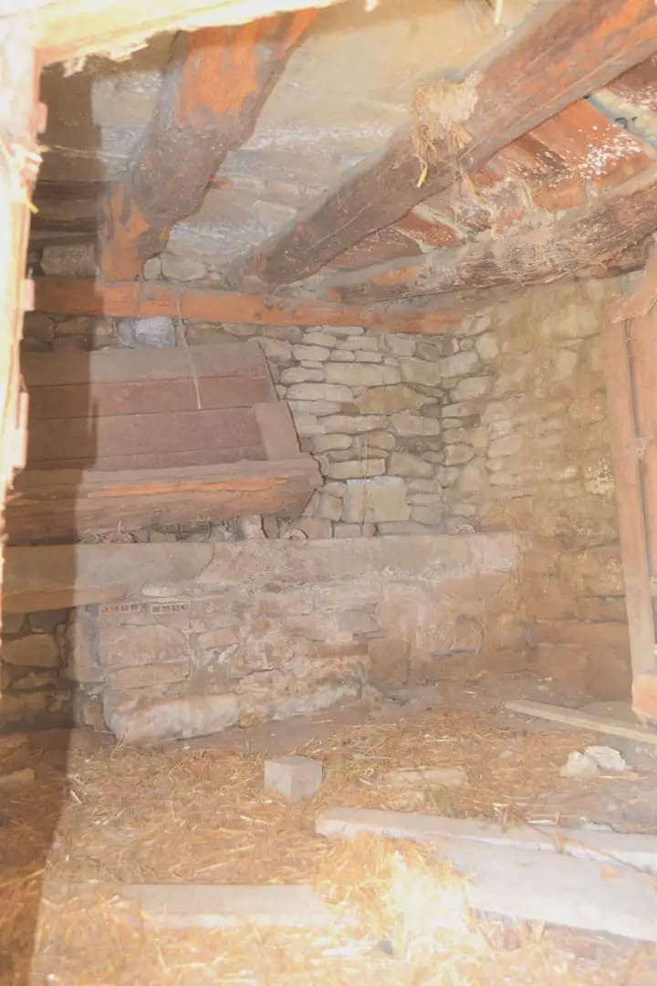 4 bedroom Finca/Country House for sale in Sabinanigo with garage - € 190,000 (Ref: 9963463)