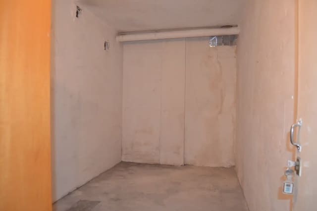 Business for sale in Jaca - € 19,000 (Ref: 9963464)
