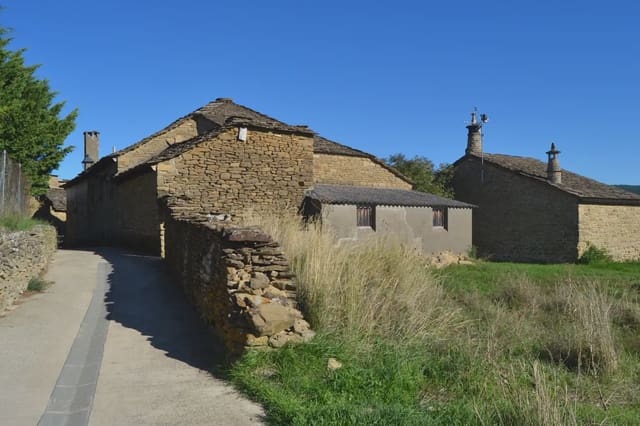3 Zimmer Haus zu verkaufen in Las Peñas de Riglos - 60.000 € (Ref: 9963465)