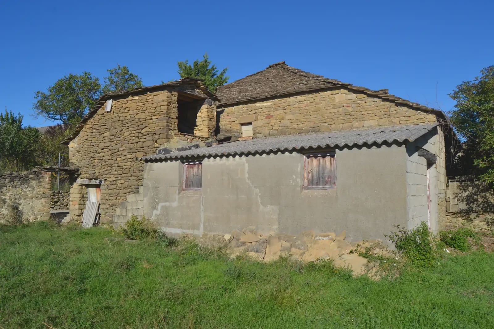 3 Zimmer Haus zu verkaufen in Las Penas de Riglos - 60.000 € (Ref: 9963465)