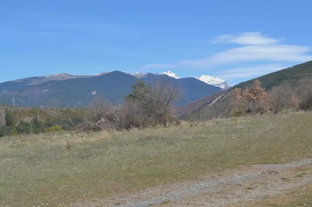 Terreno Não Urbanizado para venda em Jaca - 65 000 € (Ref: 9963466)