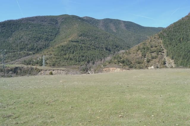 Terreno Não Urbanizado para venda em Jaca - 65 000 € (Ref: 9963466)