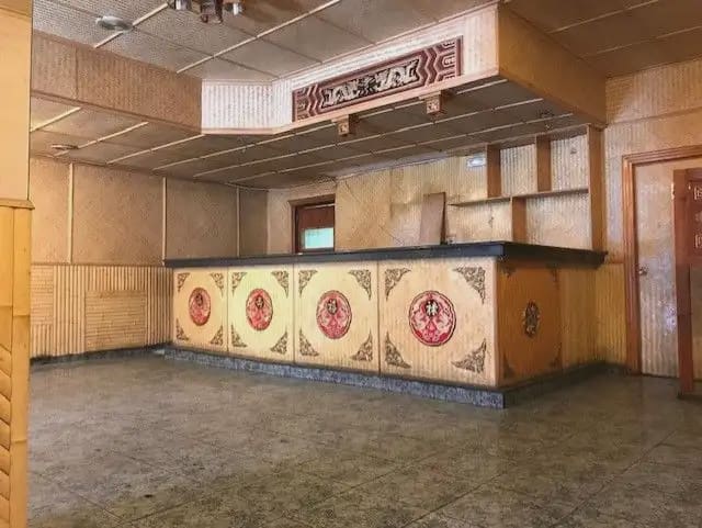 Commercial for sale in Jaca - € 120,000 (Ref: 9963467)