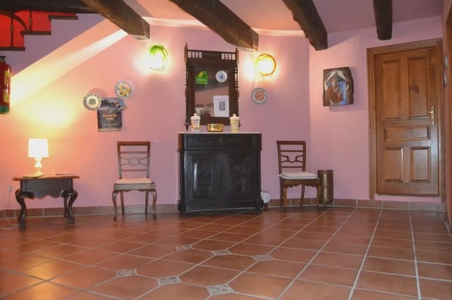6 bedroom Finca/Country House for sale in Borau - € 349,000 (Ref: 9963468)