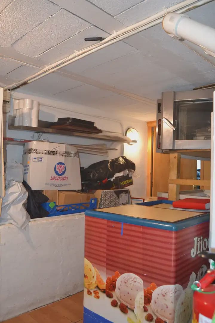 Comercial para venda em Aisa - 295 000 € (Ref: 9963474)