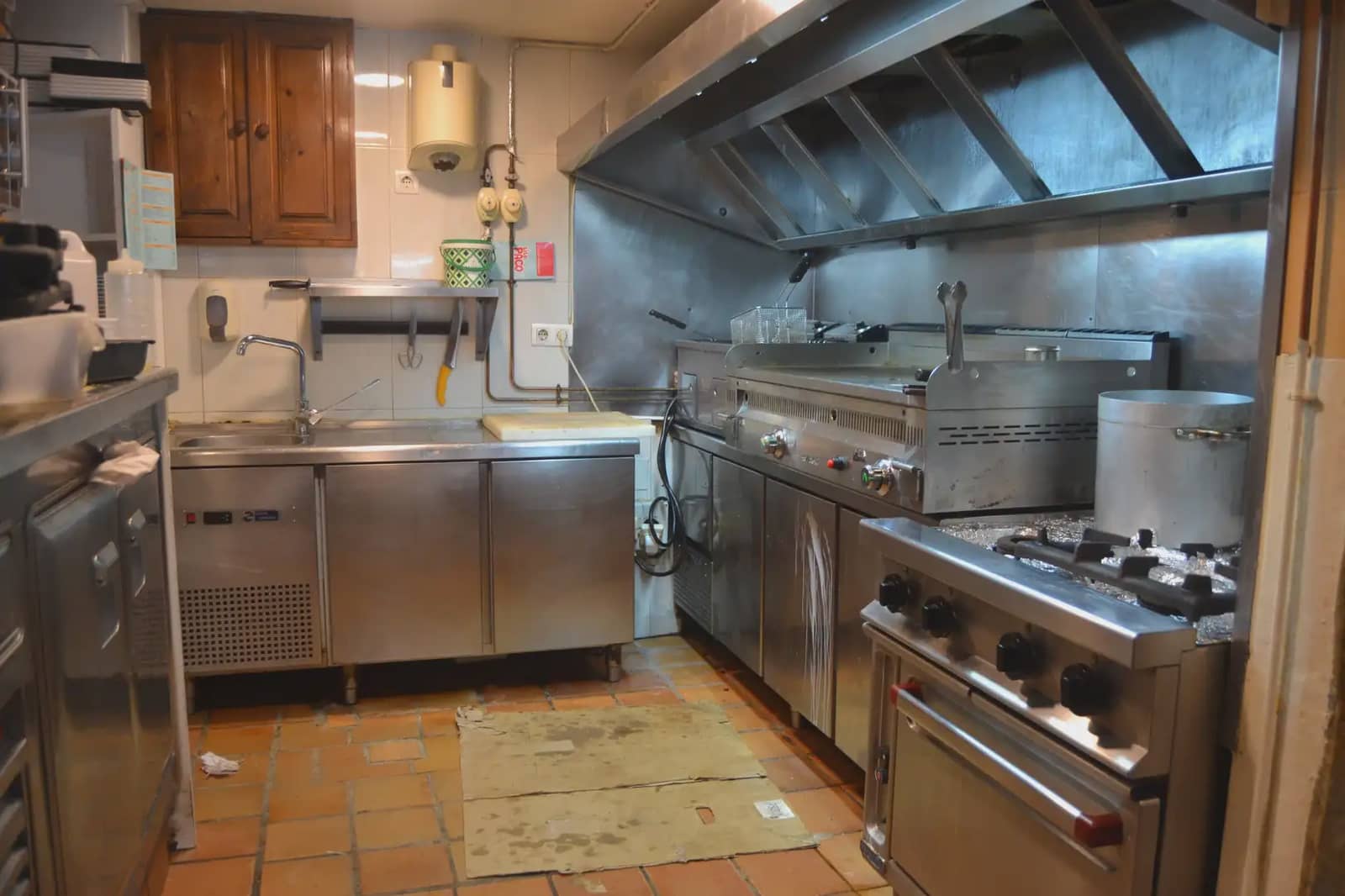 Comercial para venda em Aisa - 295 000 € (Ref: 9963474)