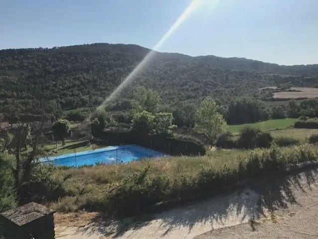 5 bedroom Finca/Country House for sale in Javierrelatre, Caldearenas with garage - € 200,000 (Ref: 9963476)