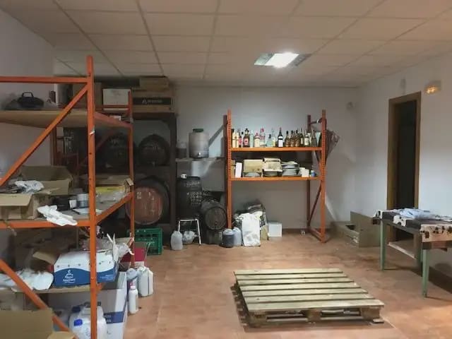 Kaupallinen myytävänä paikassa Jaca - 400 000 € (Ref: 9963477)