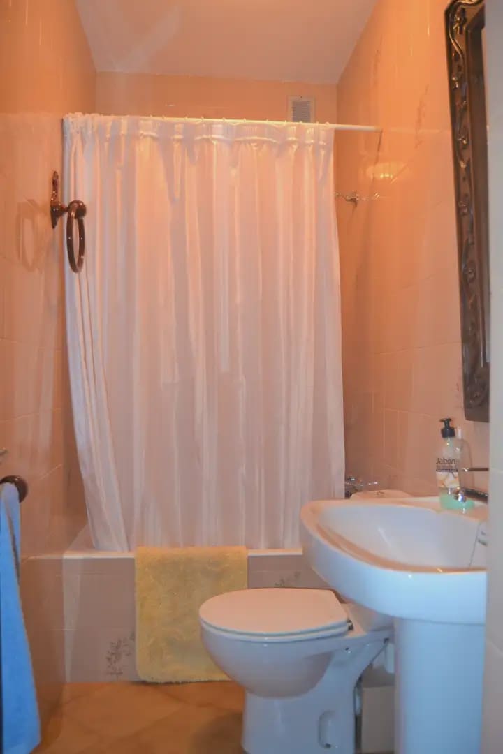 7 bedroom Villa for sale in Albalatillo with garage - € 320,000 (Ref: 9963481)