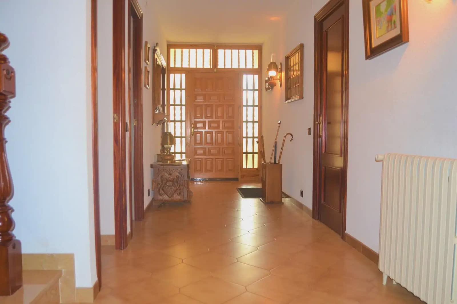 7 bedroom Villa for sale in Albalatillo with garage - € 320,000 (Ref: 9963481)