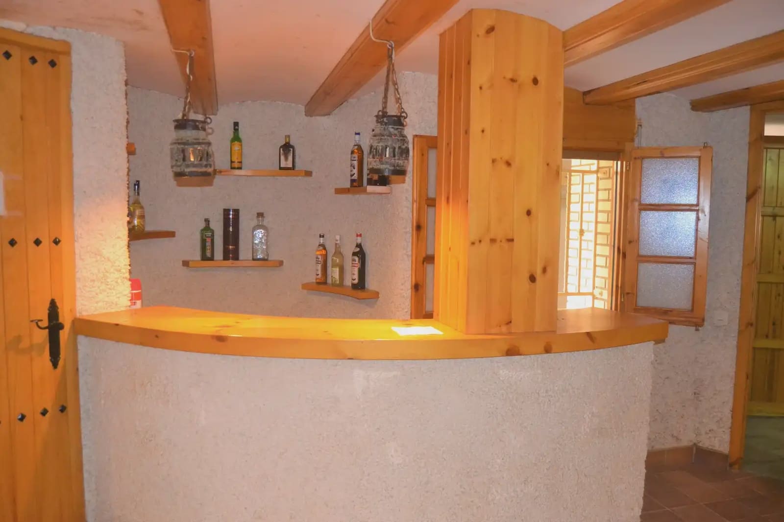 7 bedroom Villa for sale in Albalatillo with garage - € 320,000 (Ref: 9963481)