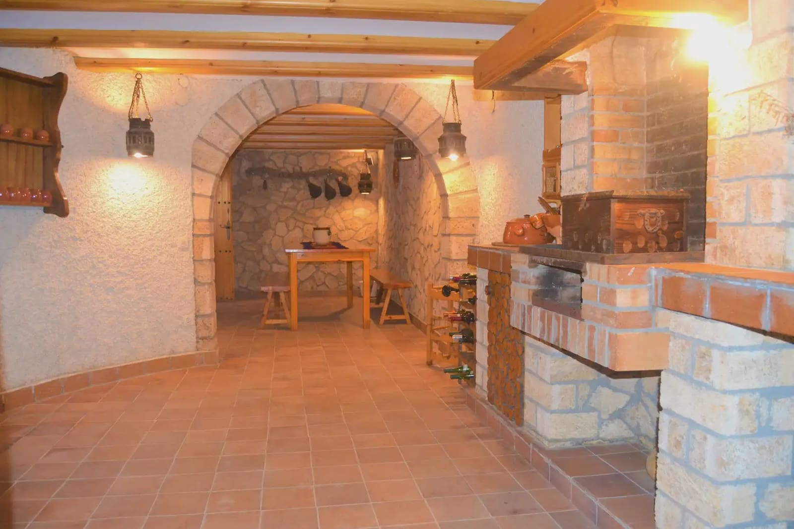 7 bedroom Villa for sale in Albalatillo with garage - € 320,000 (Ref: 9963481)