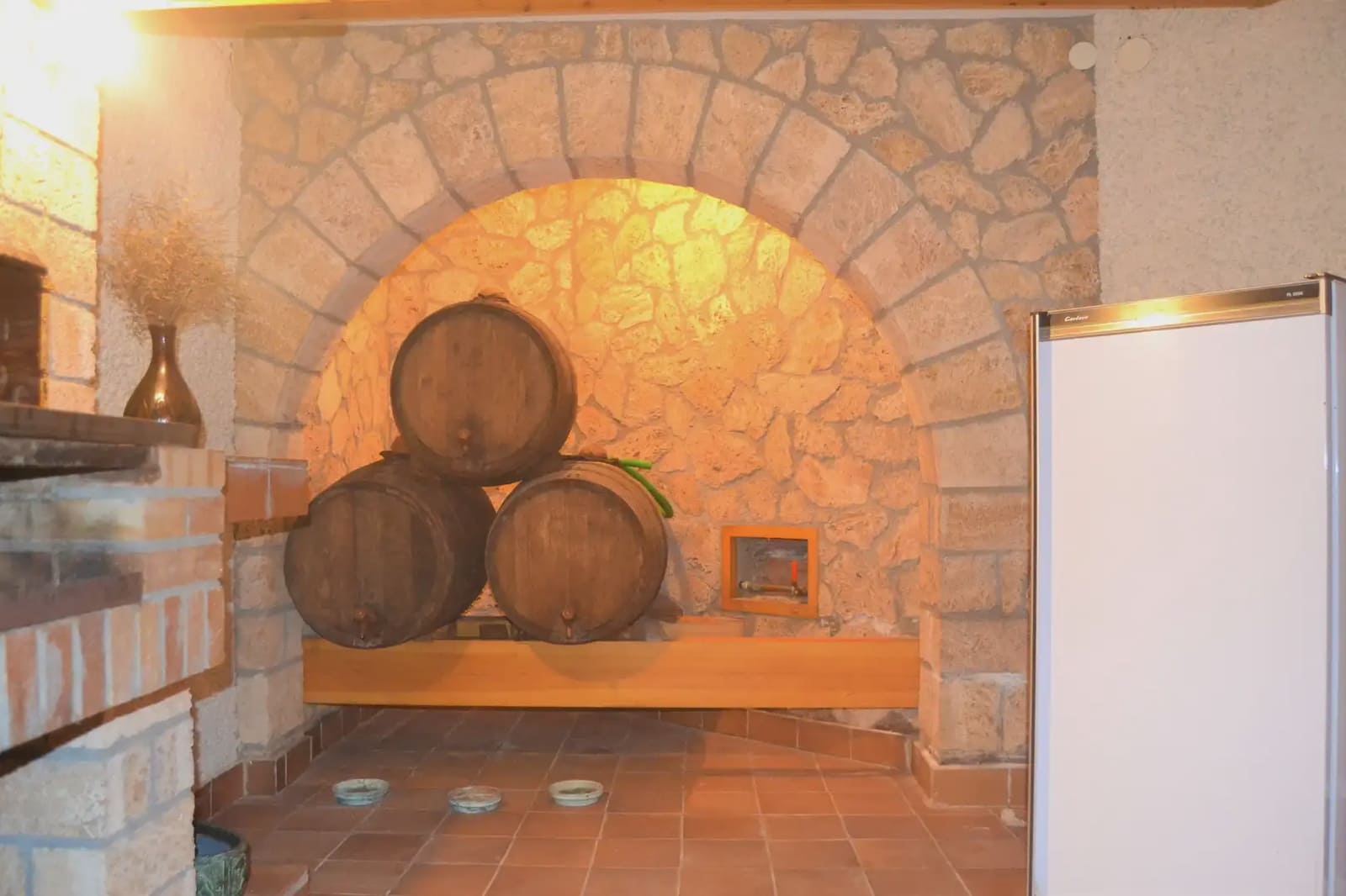 7 bedroom Villa for sale in Albalatillo with garage - € 320,000 (Ref: 9963481)