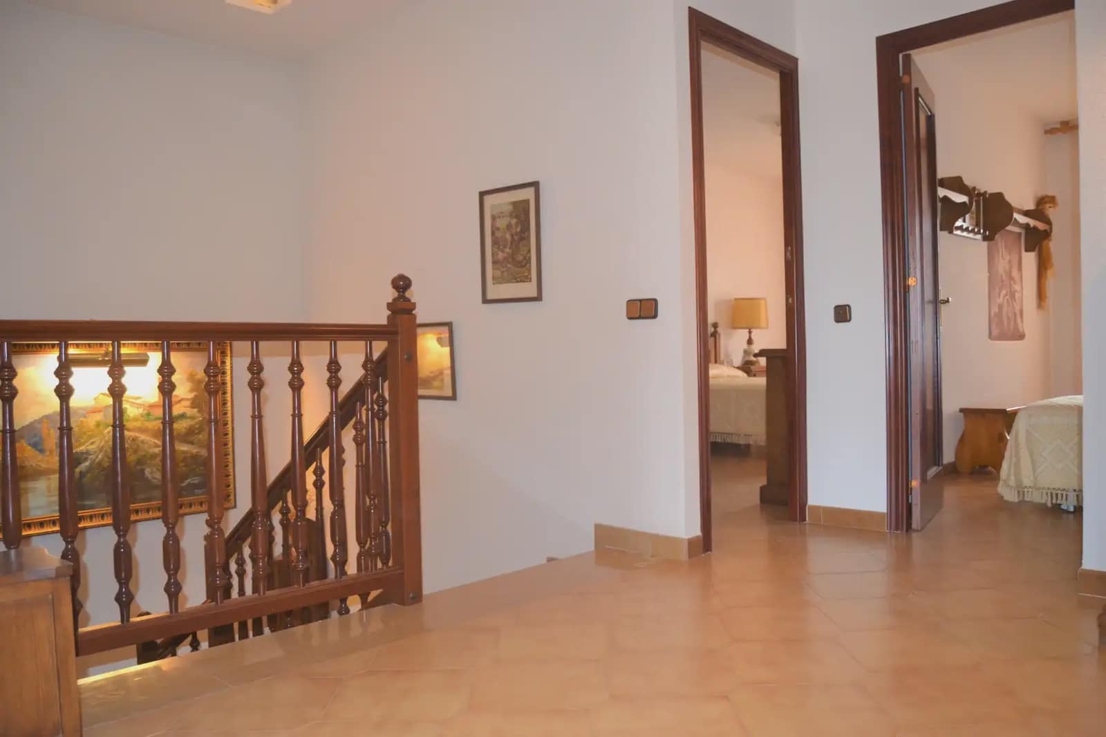 7 bedroom Villa for sale in Albalatillo with garage - € 320,000 (Ref: 9963481)