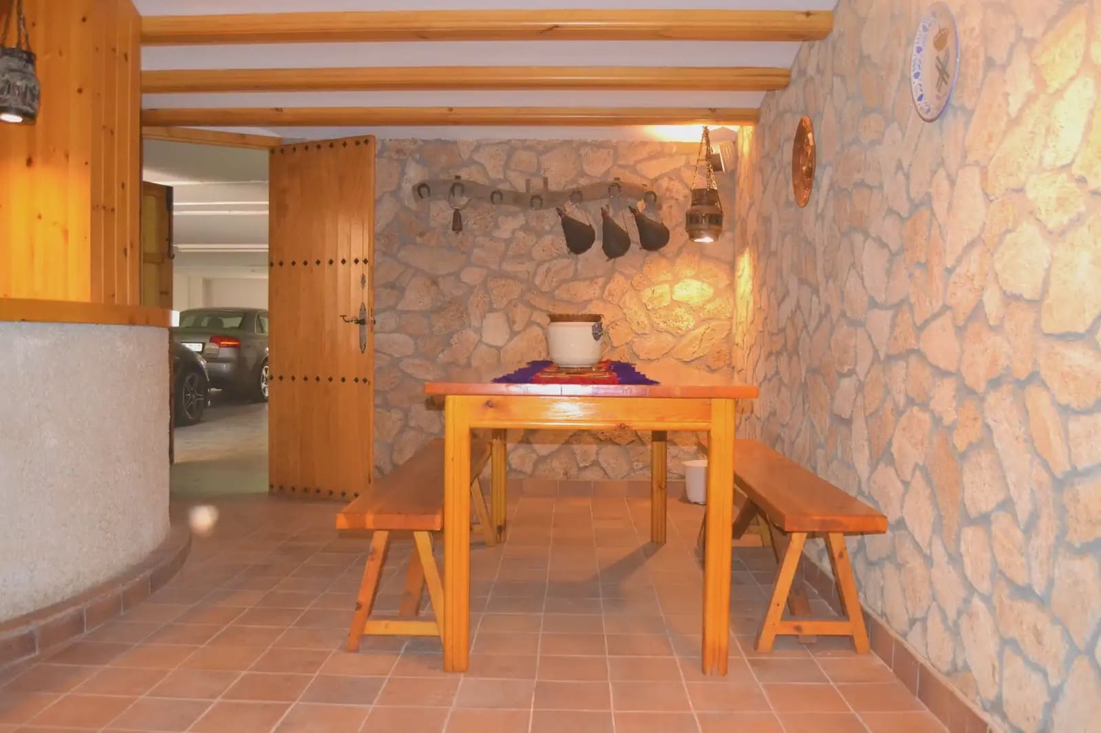 7 bedroom Villa for sale in Albalatillo with garage - € 320,000 (Ref: 9963481)