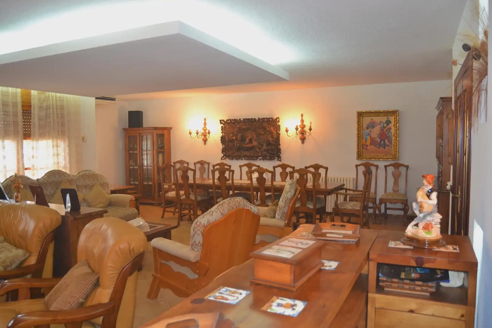 7 bedroom Villa for sale in Albalatillo with garage - € 320,000 (Ref: 9963481)