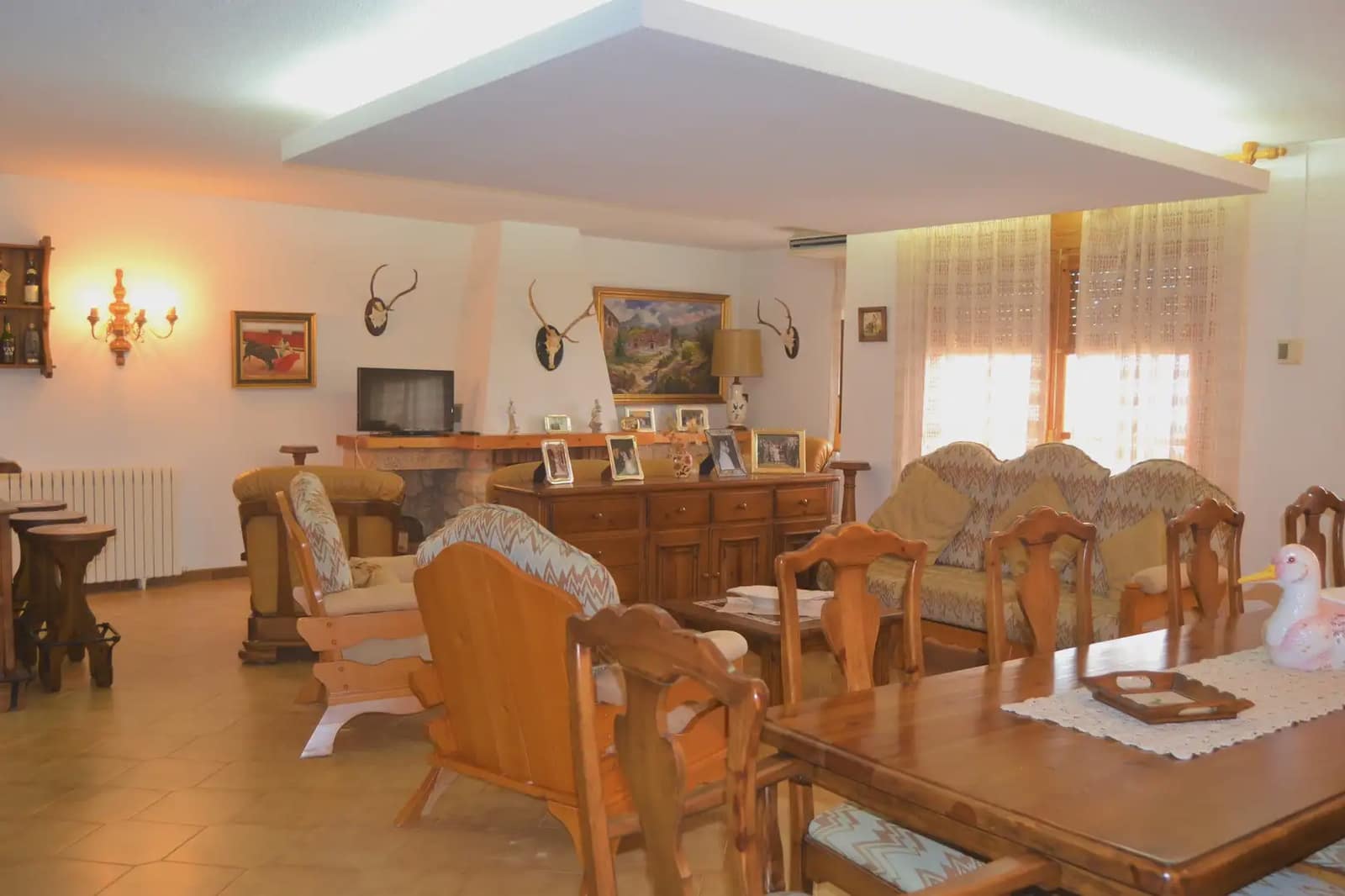 7 bedroom Villa for sale in Albalatillo with garage - € 320,000 (Ref: 9963481)