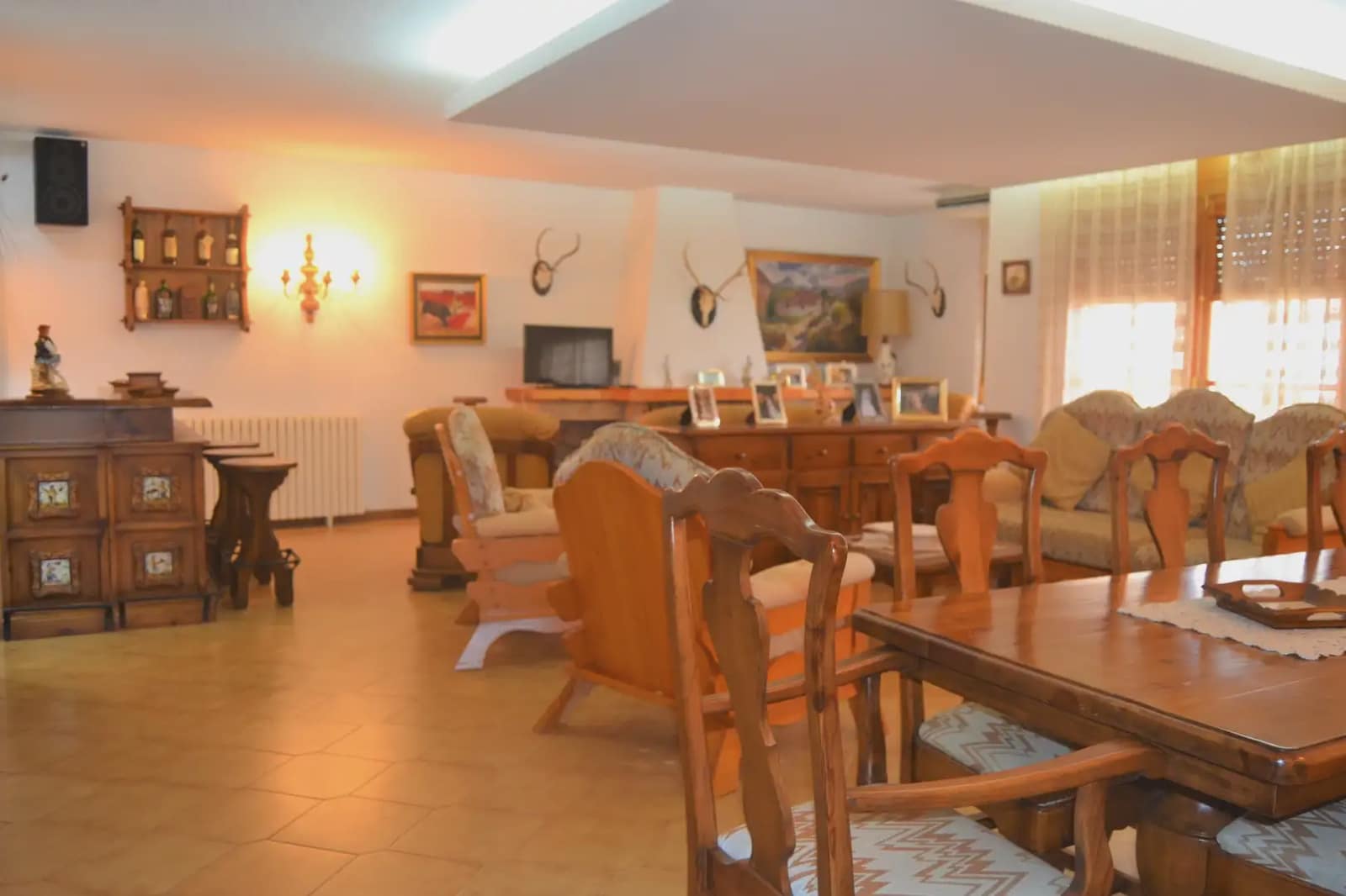 7 bedroom Villa for sale in Albalatillo with garage - € 320,000 (Ref: 9963481)