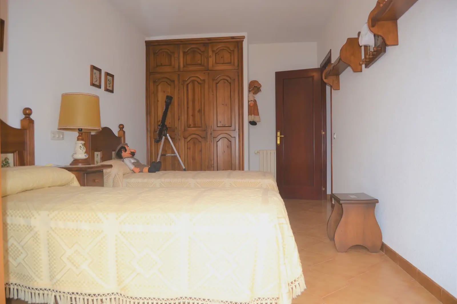 7 bedroom Villa for sale in Albalatillo with garage - € 320,000 (Ref: 9963481)
