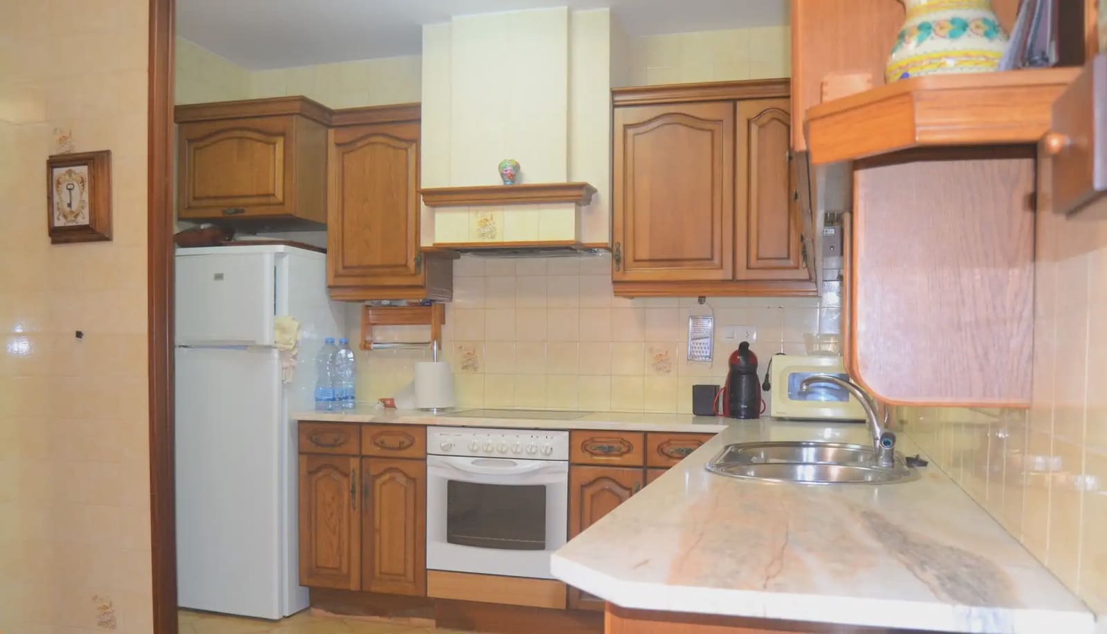 7 bedroom Villa for sale in Albalatillo with garage - € 320,000 (Ref: 9963481)