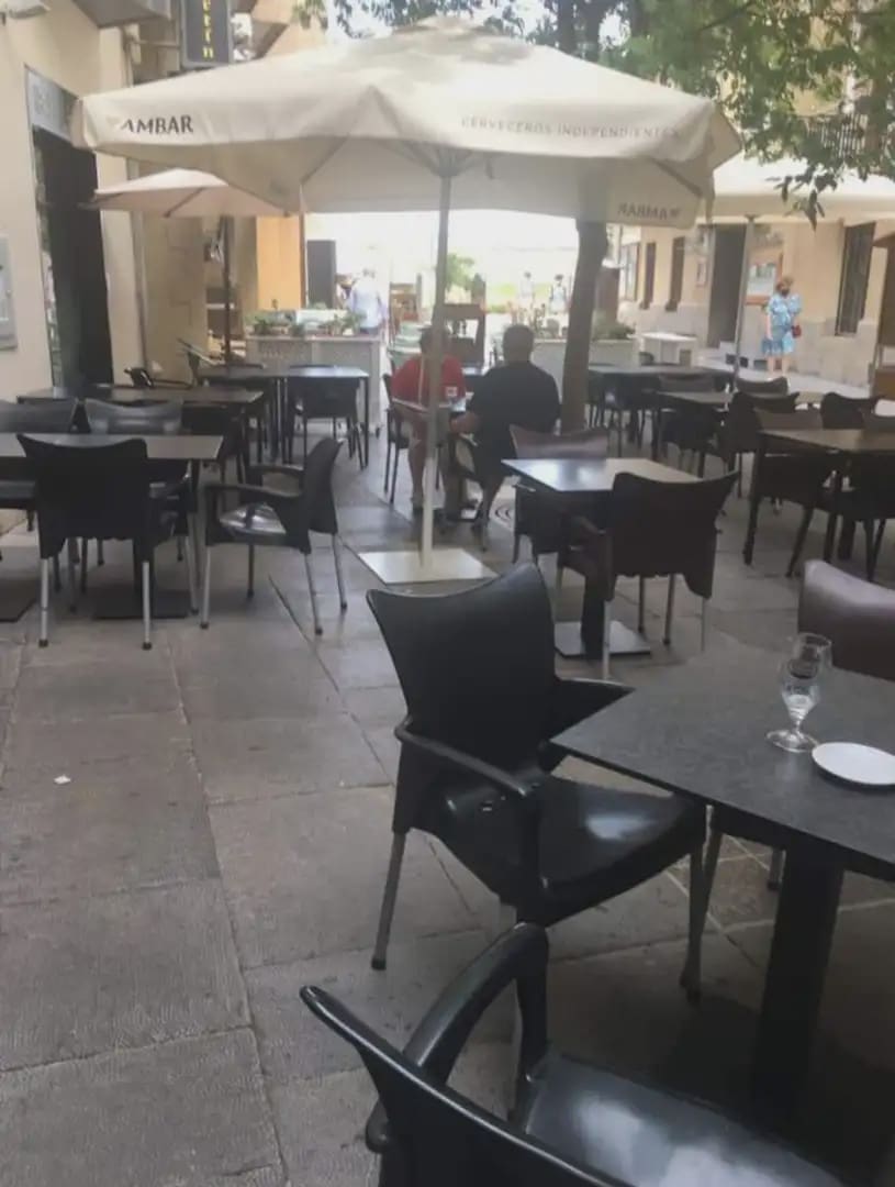 Kaupallinen myytävänä paikassa Jaca - 300 000 € (Ref: 9963482)