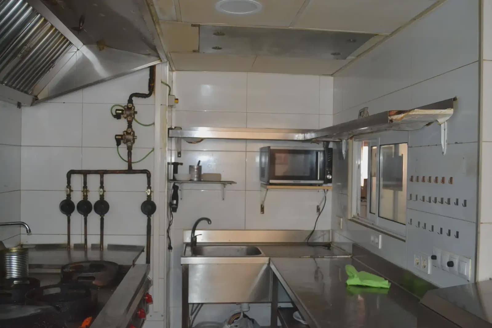 Kaupallinen myytävänä paikassa Jaca - 300 000 € (Ref: 9963482)