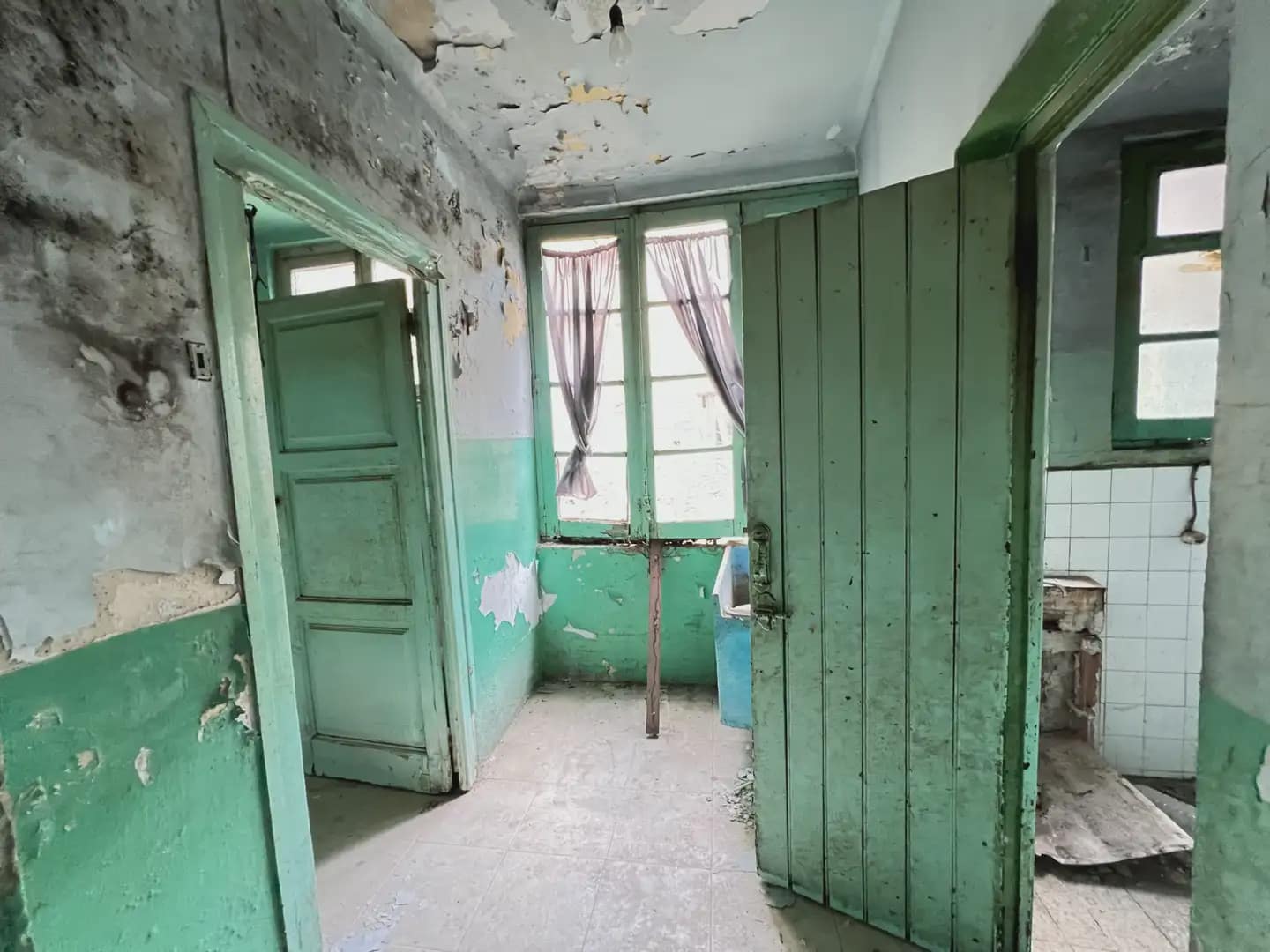 Comercial para venda em Jaca - 248 000 € (Ref: 9963484)