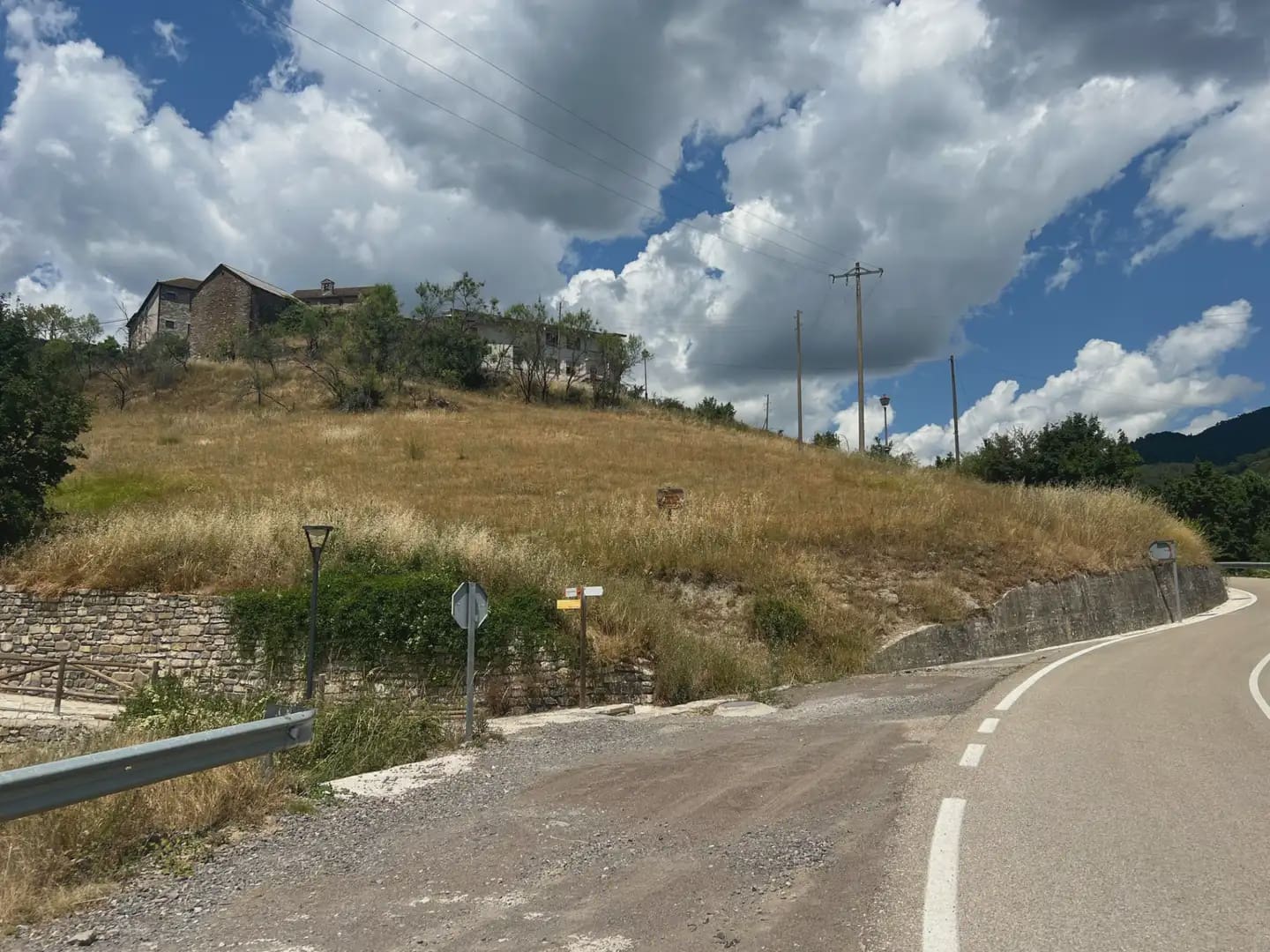 7 Zimmer Haus zu verkaufen in Aragues del Puerto - 450.000 € (Ref: 9963486)
