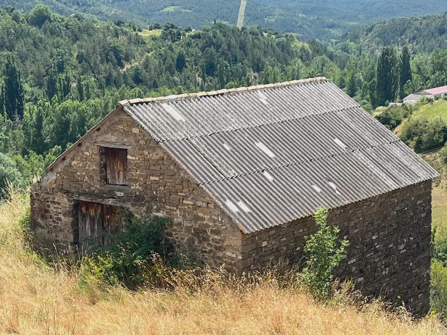 7 Zimmer Haus zu verkaufen in Aragues del Puerto - 450.000 € (Ref: 9963486)