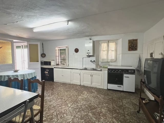 7 Zimmer Haus zu verkaufen in Aragüés del Puerto - 450.000 € (Ref: 9963486)
