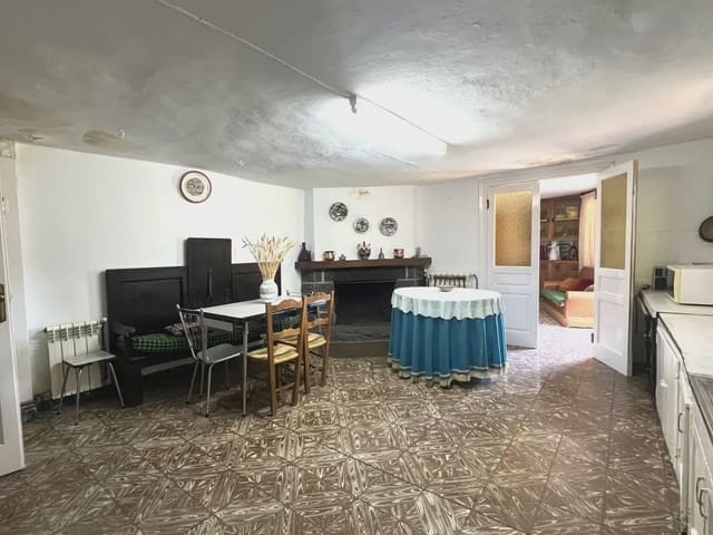 7 Zimmer Haus zu verkaufen in Aragüés del Puerto - 450.000 € (Ref: 9963486)