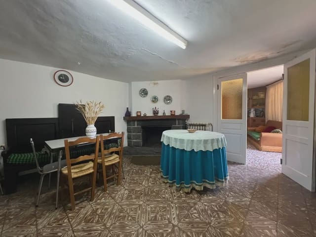 7 Zimmer Haus zu verkaufen in Aragüés del Puerto - 450.000 € (Ref: 9963486)