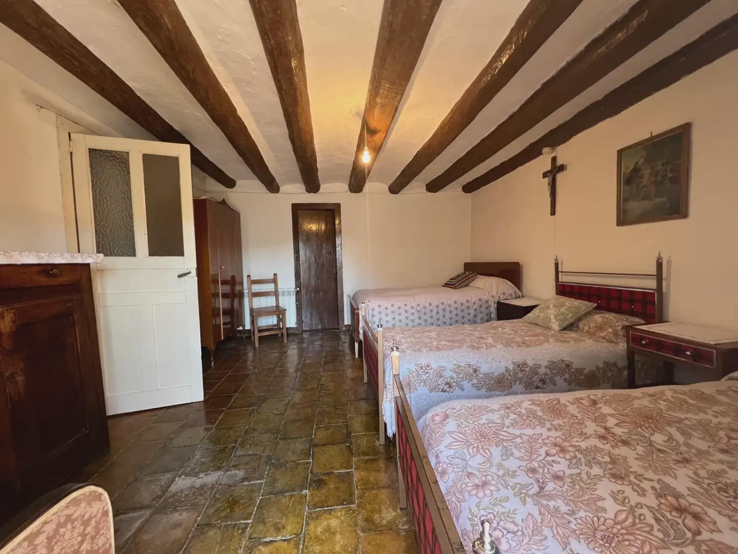 7 Zimmer Haus zu verkaufen in Aragues del Puerto - 450.000 € (Ref: 9963486)