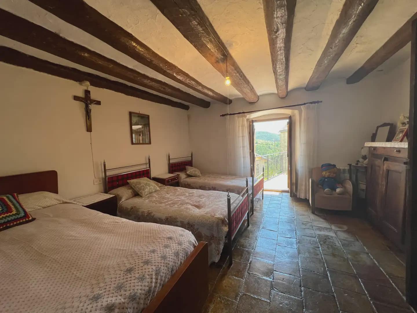 7 Zimmer Haus zu verkaufen in Aragues del Puerto - 450.000 € (Ref: 9963486)