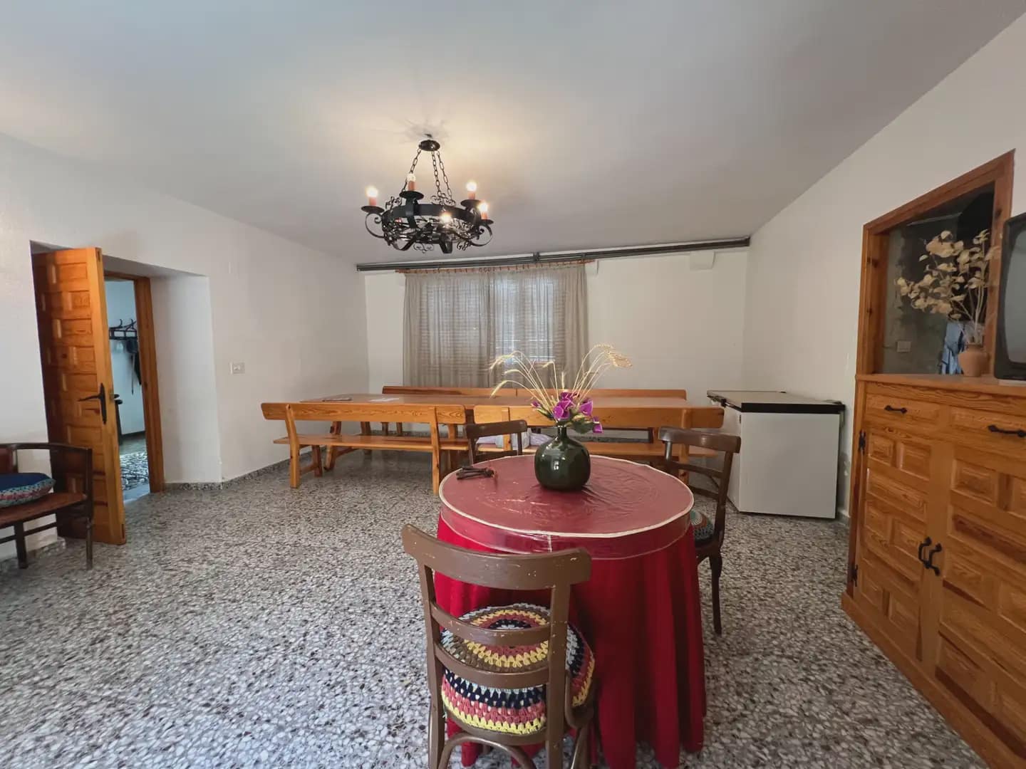 7 Zimmer Haus zu verkaufen in Aragues del Puerto - 450.000 € (Ref: 9963486)