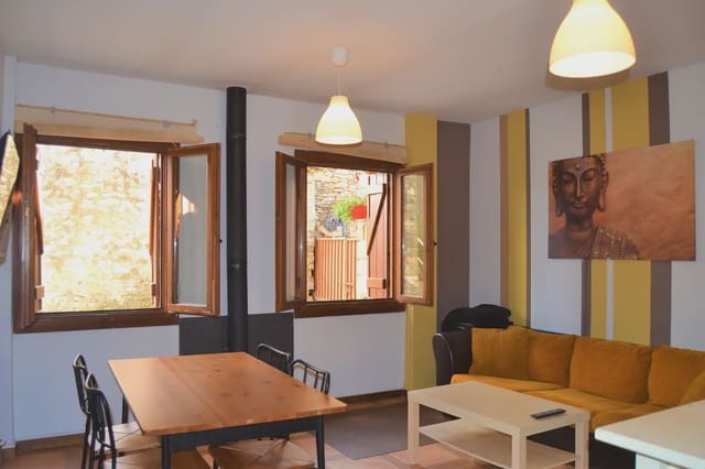 3 slaapkamer Flat te koop in Jaca met garage - € 214.000 (Ref: 9963488)