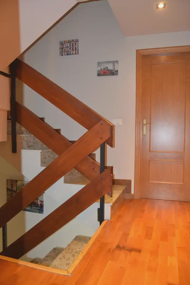 3 slaapkamer Flat te koop in Jaca met garage - € 214.000 (Ref: 9963488)