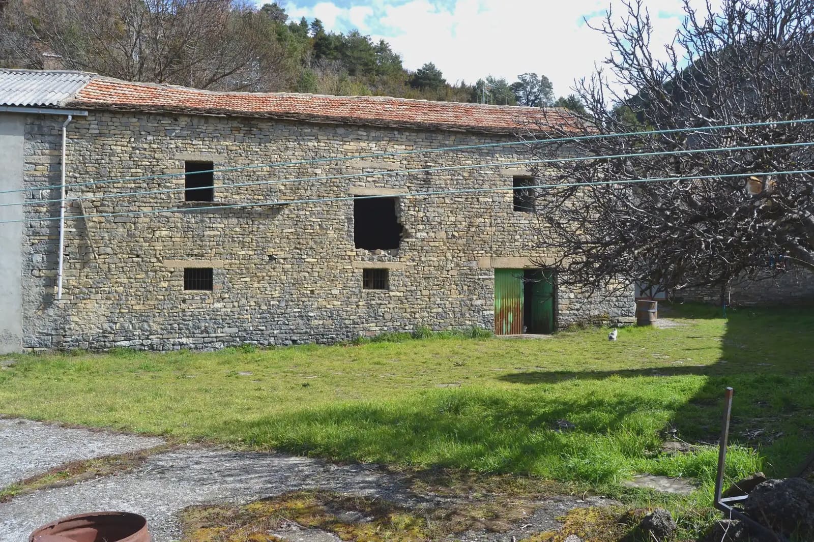 Building Plot for sale in Oros Bajo - € 450,000 (Ref: 9963490)