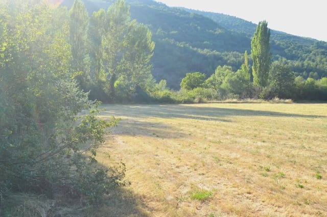 Undeveloped Land for sale in Jasa - € 50,000 (Ref: 9963491)