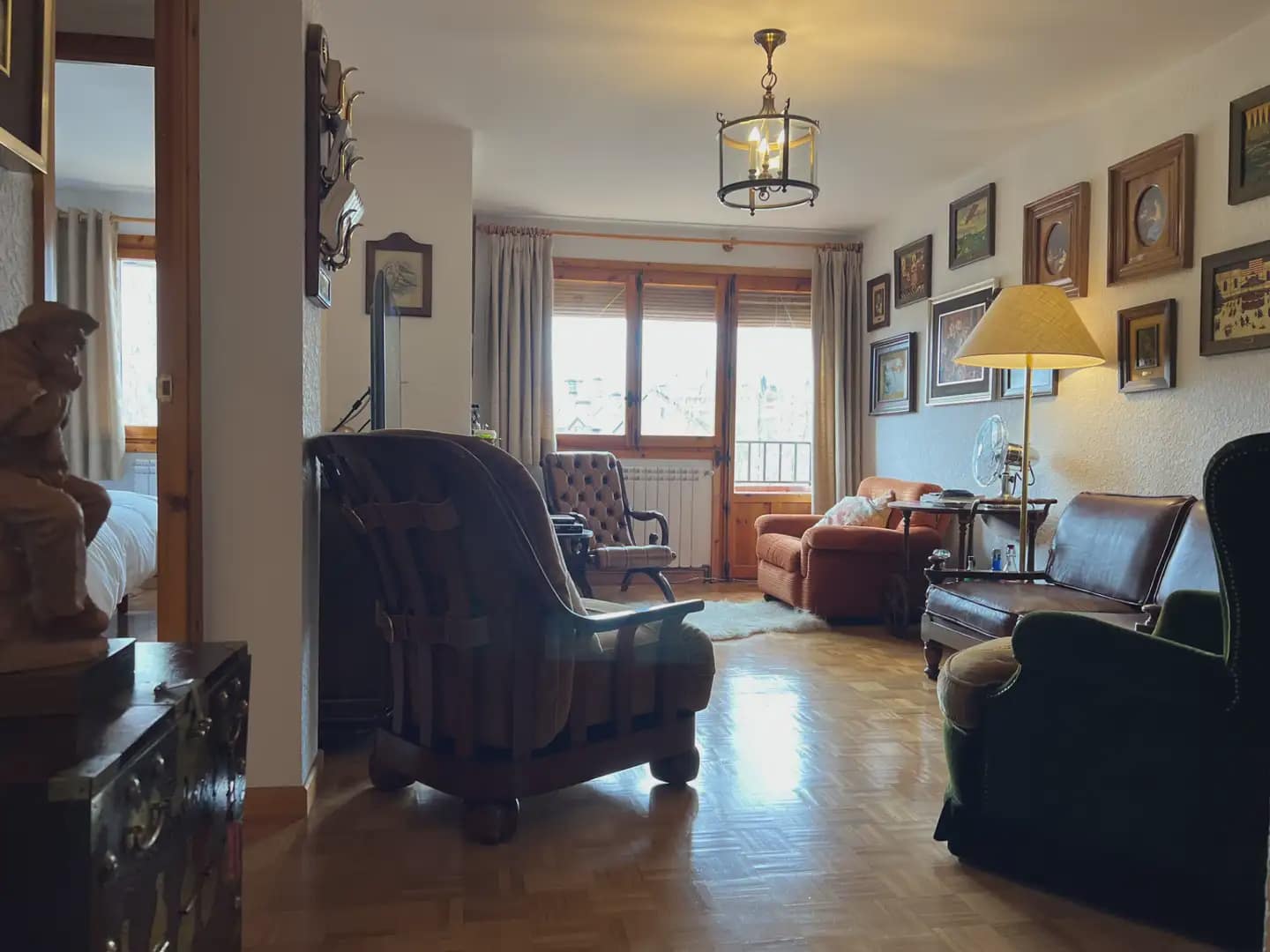 Apartamento de 4 habitaciones en Jaca en venta con piscina - 415.000 € (Ref: 9963493)