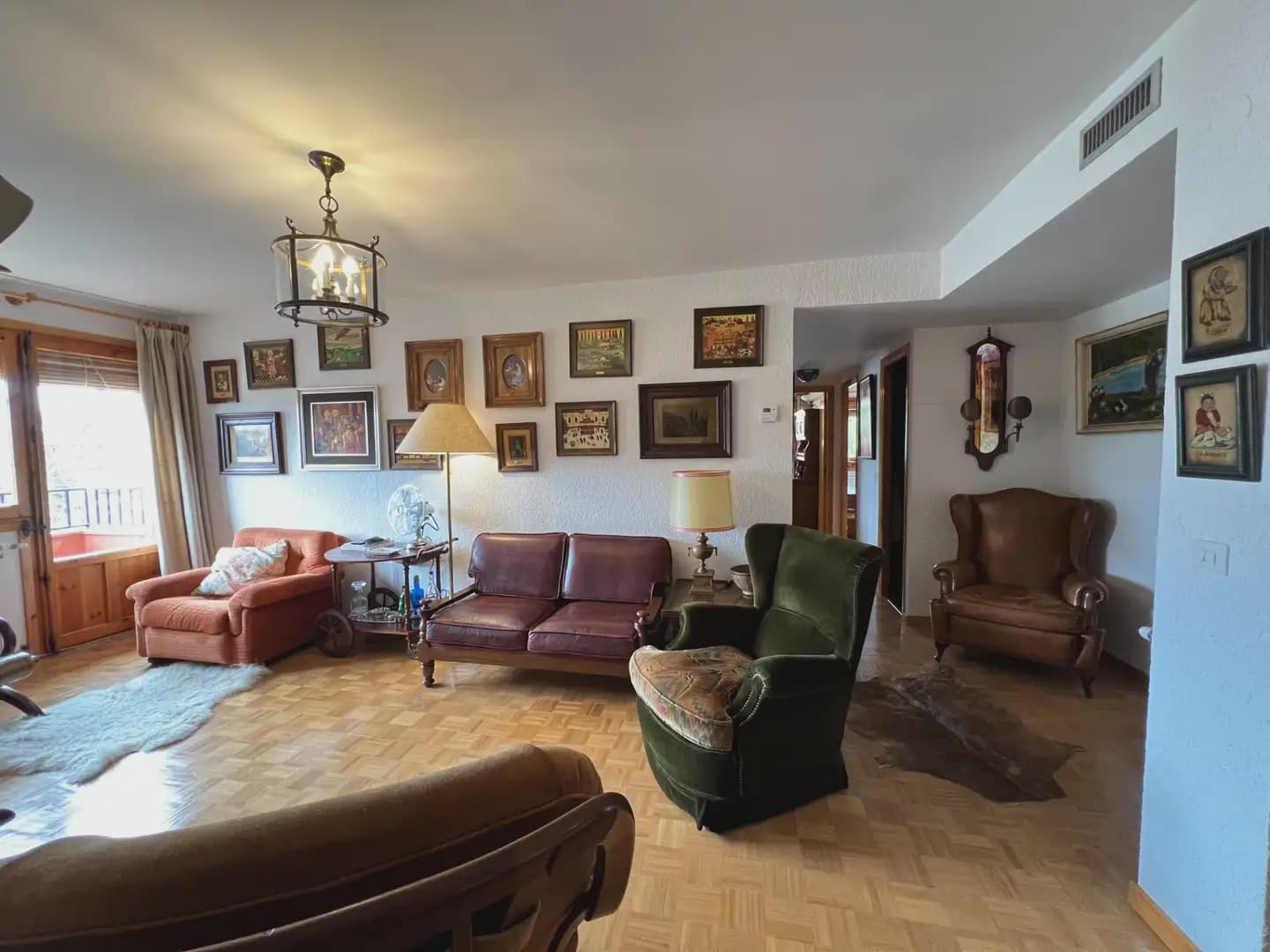 Apartamento de 4 habitaciones en Jaca en venta con piscina - 415.000 € (Ref: 9963493)