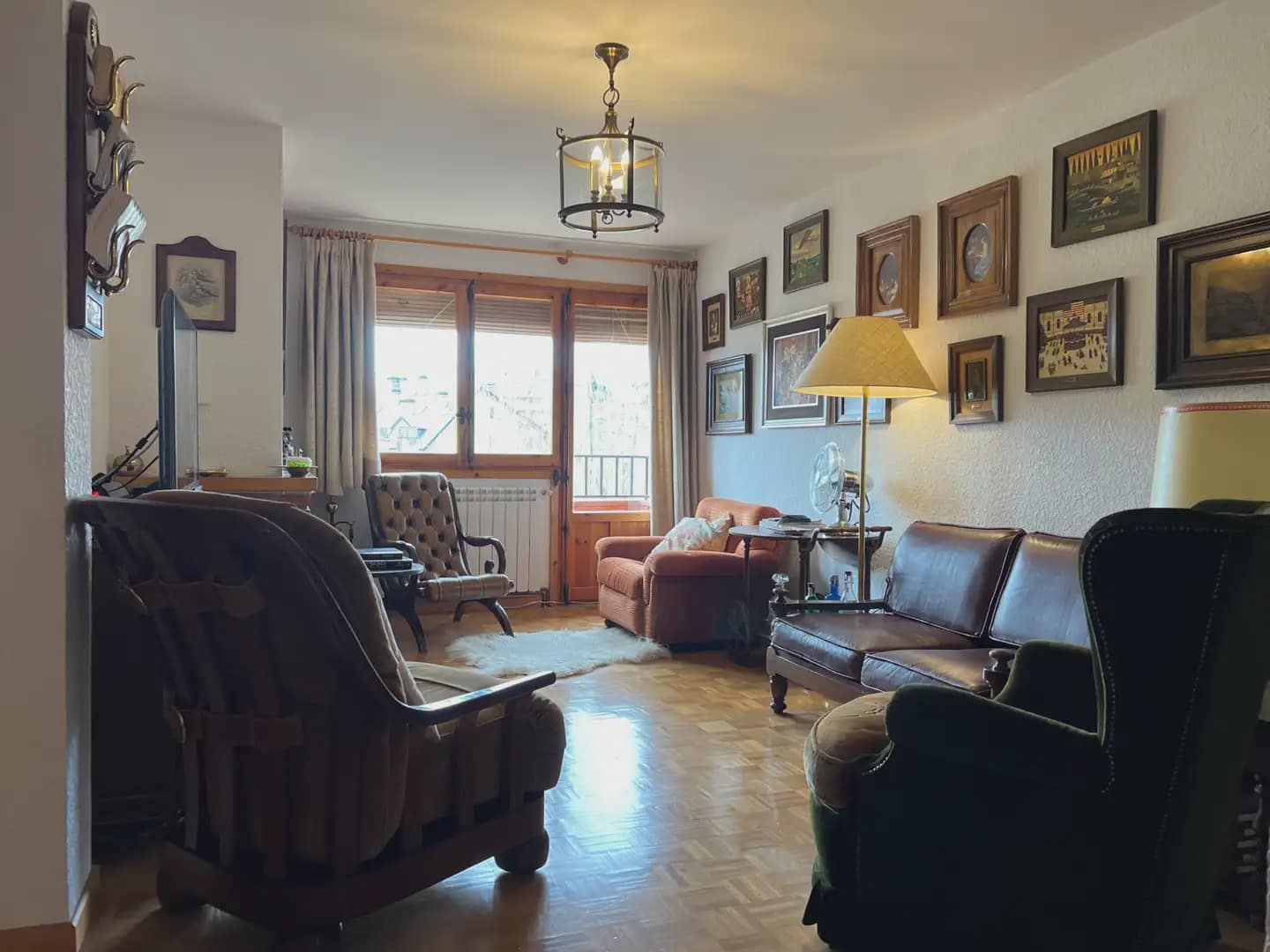 Apartamento de 4 habitaciones en Jaca en venta con piscina - 415.000 € (Ref: 9963493)
