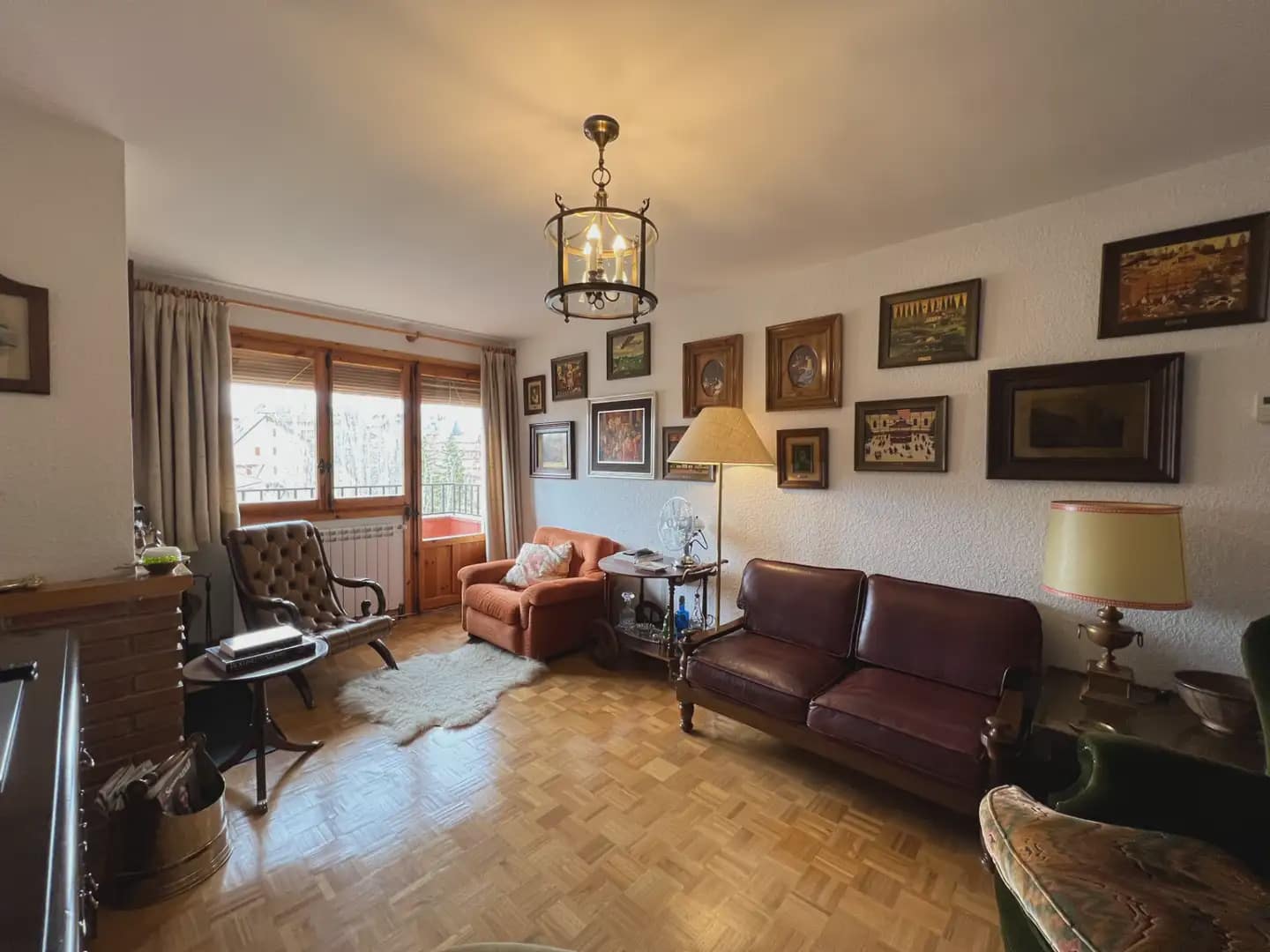 Apartamento de 4 habitaciones en Jaca en venta con piscina - 415.000 € (Ref: 9963493)