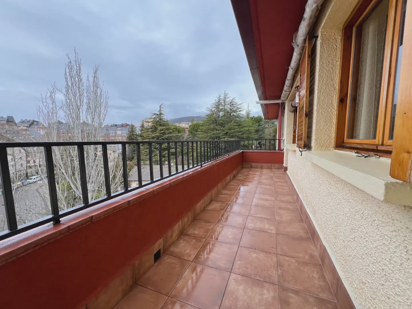 Apartamento de 4 habitaciones en Jaca en venta con piscina - 415.000 € (Ref: 9963493)