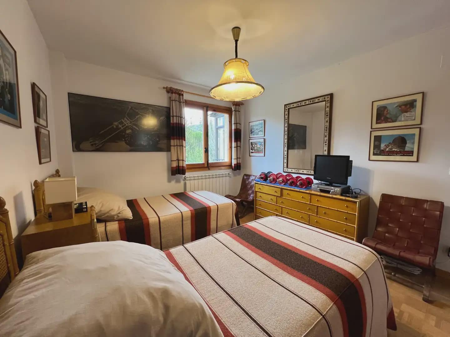 Apartamento de 4 habitaciones en Jaca en venta con piscina - 415.000 € (Ref: 9963493)