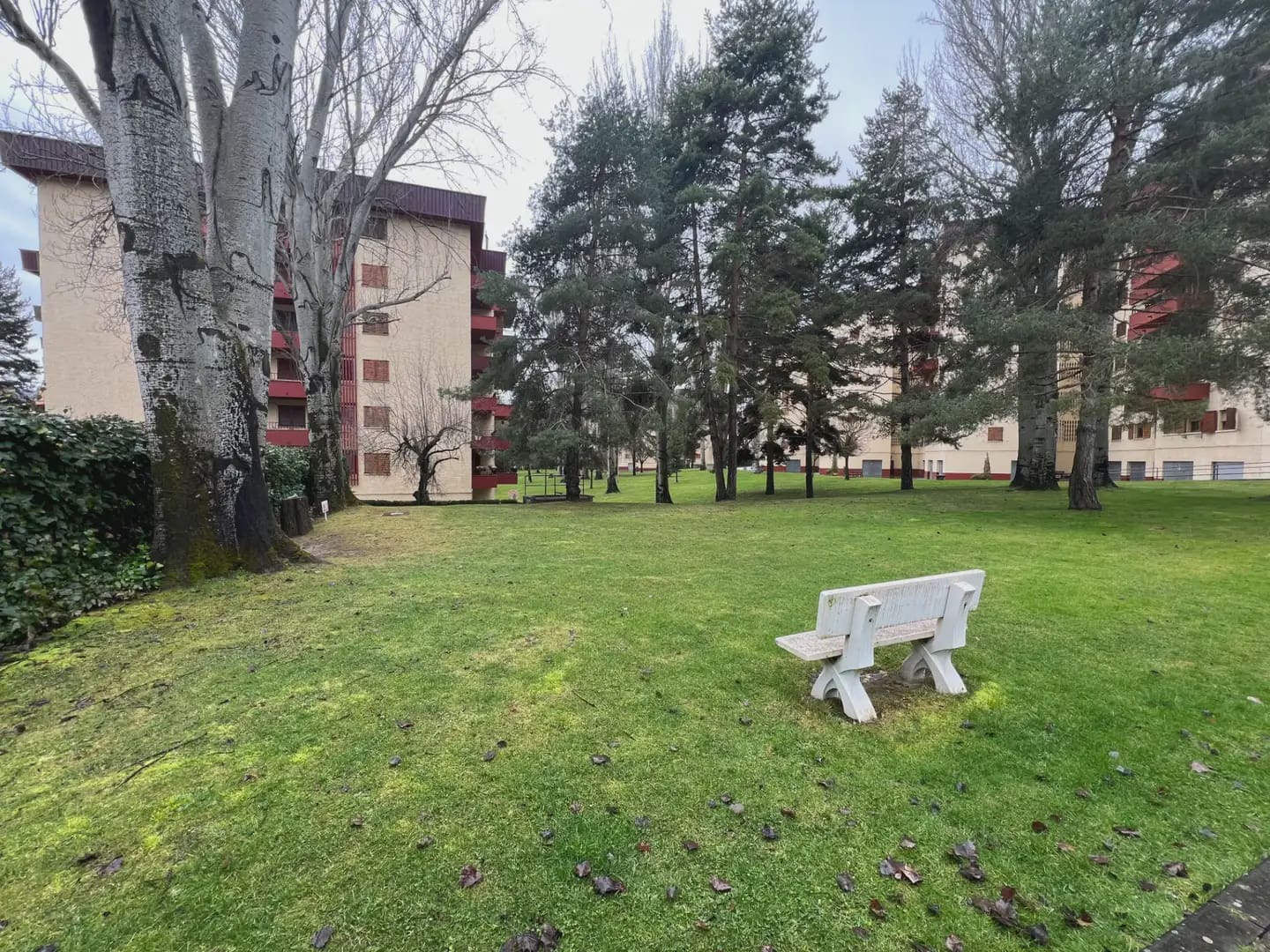 Apartamento de 4 habitaciones en Jaca en venta con piscina - 415.000 € (Ref: 9963493)