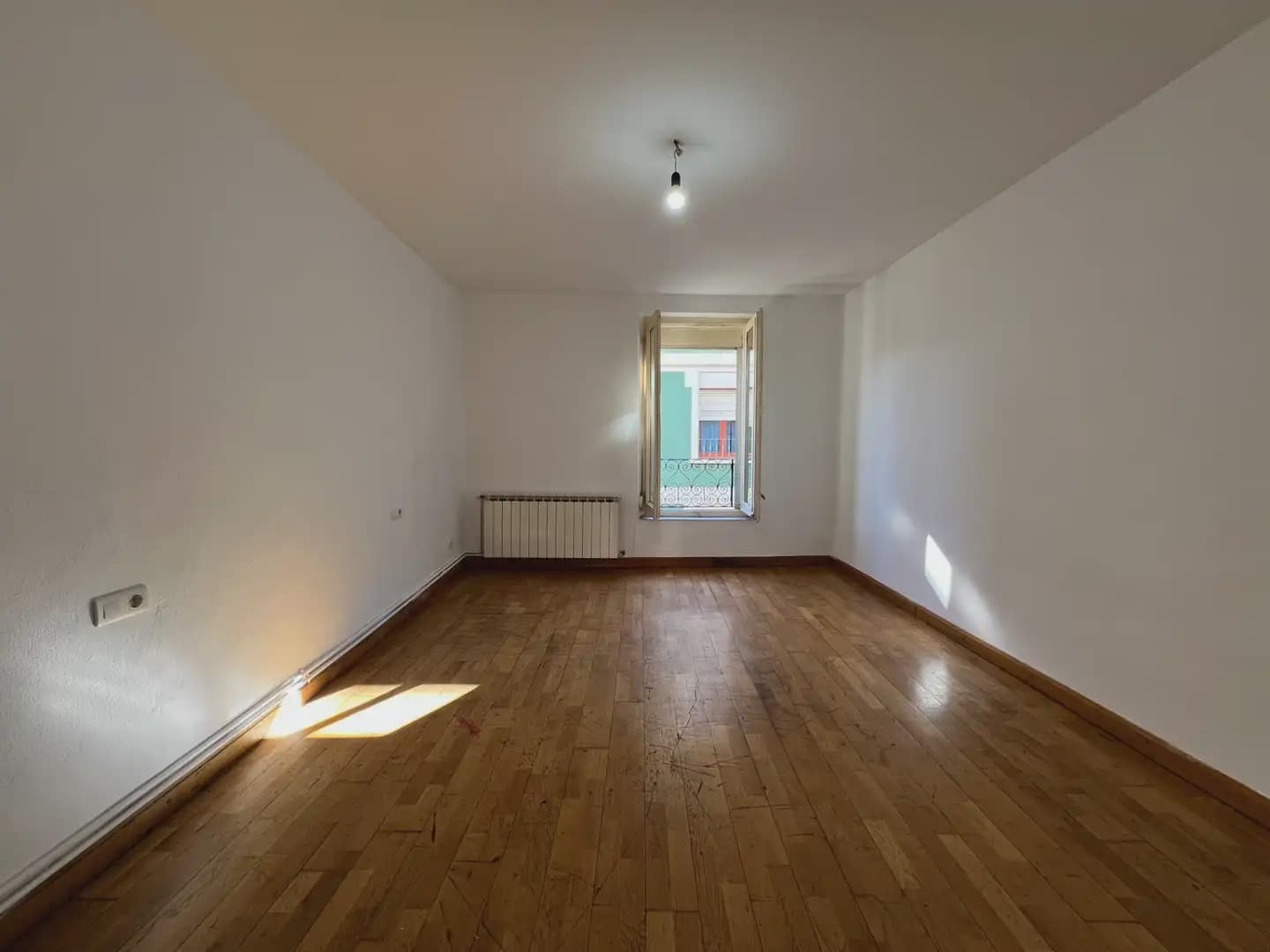 3 slaapkamer Flat te koop in Jaca - € 199.999 (Ref: 9963494)